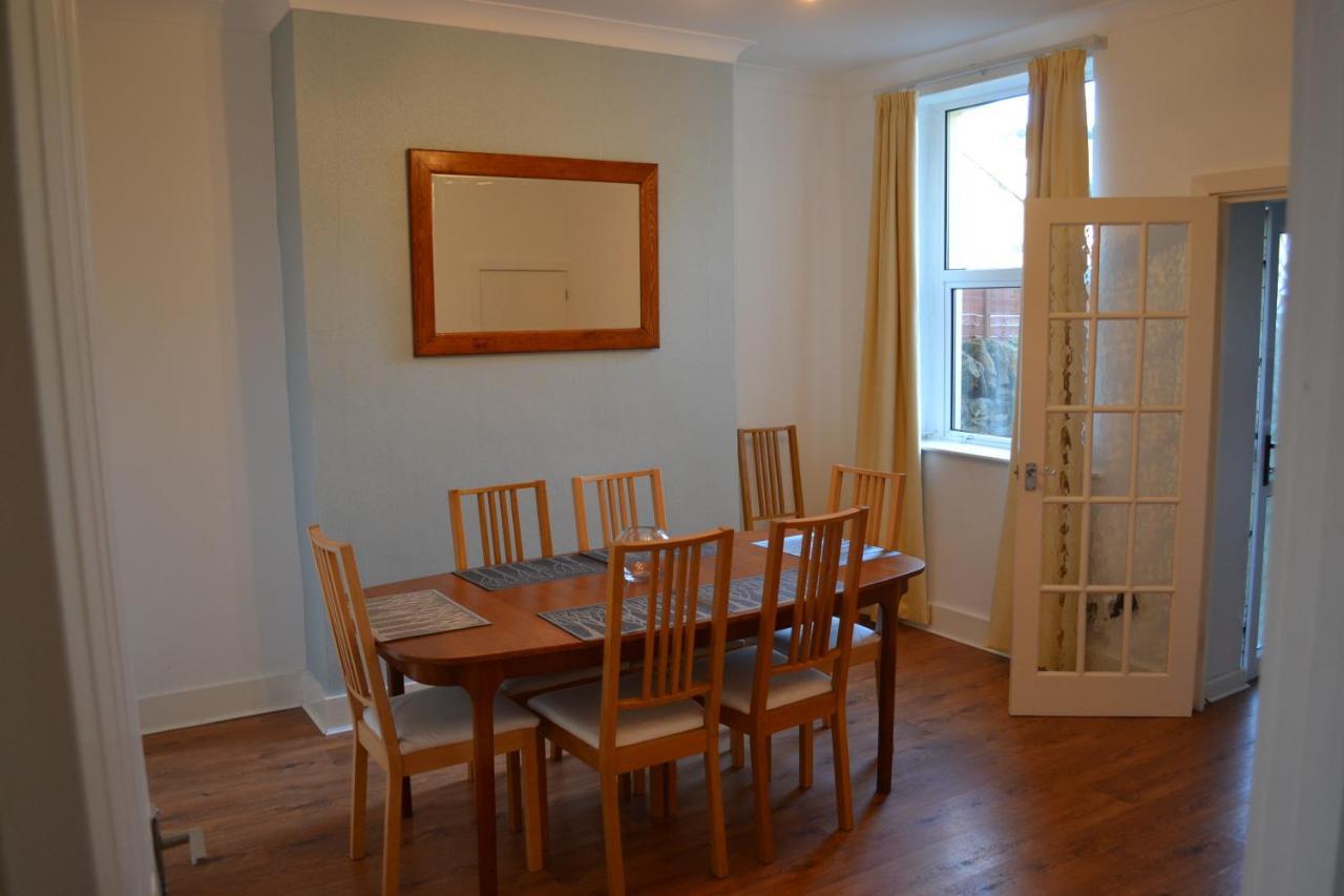 Entire 3 Bedroom House Near Caerphilly Station Kültér fotó